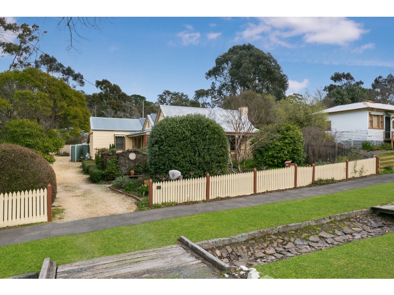117 High Street, Maldon VIC 3463