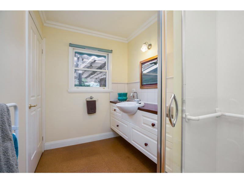 117 High Street, Maldon VIC 3463