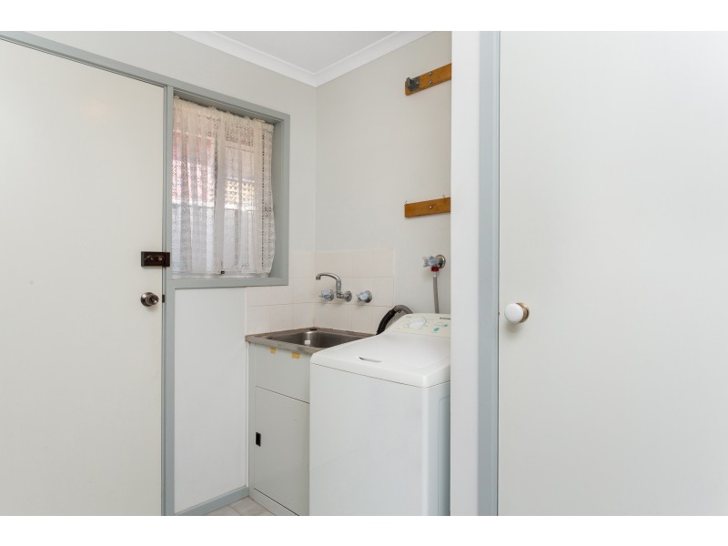 40 Howell Crescent, Kangaroo Flat VIC 3555