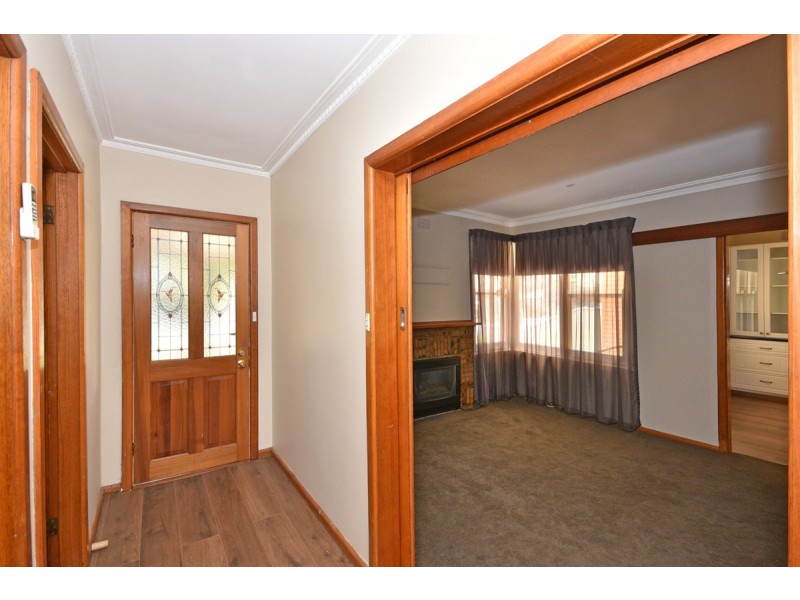 11 Morrison Street, Kangaroo Flat VIC 3555