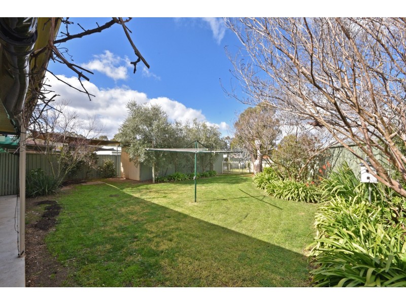 11 Morrison Street, Kangaroo Flat VIC 3555