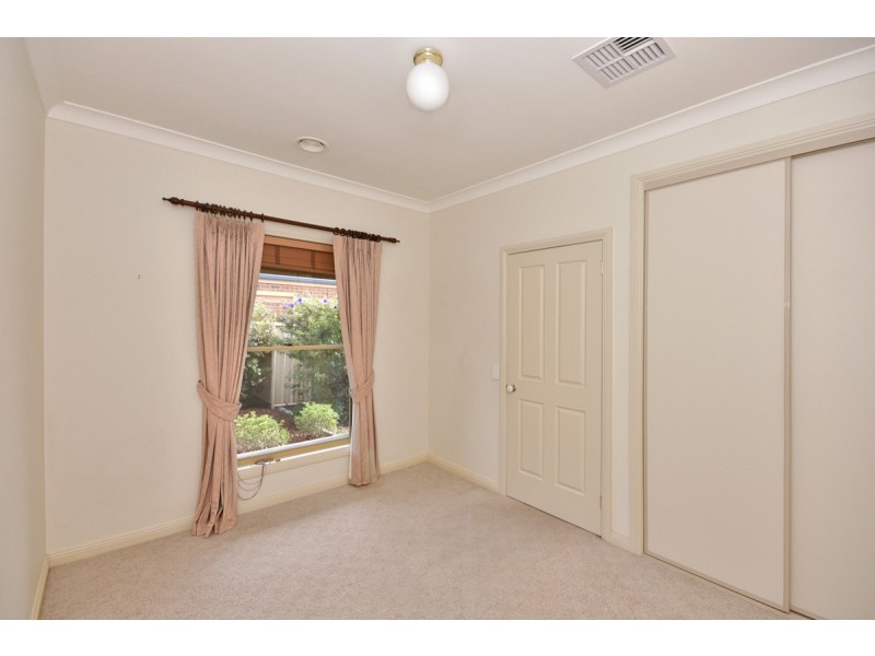 3/1 The Terrace, Kennington VIC 3550