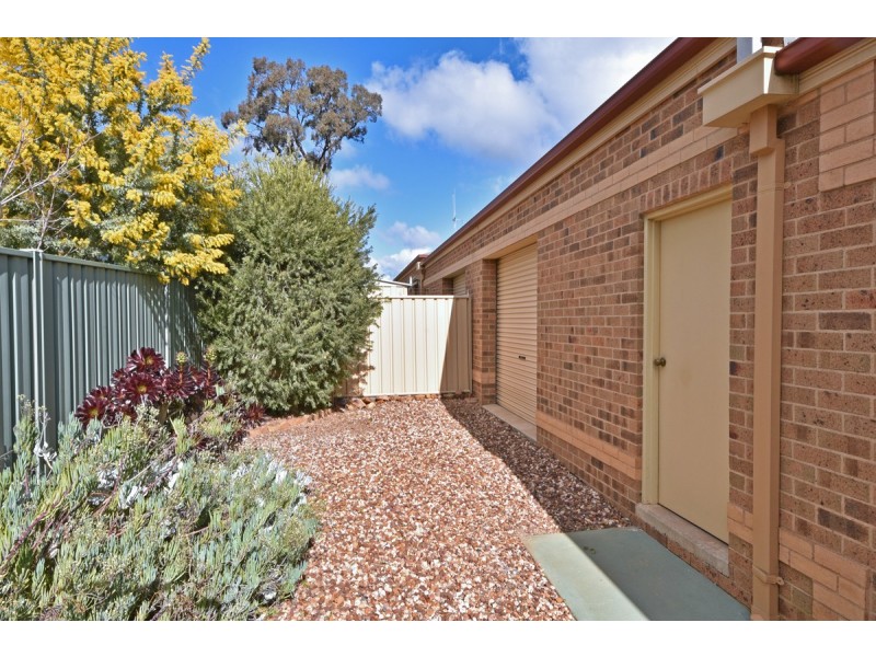 3/1 The Terrace, Kennington VIC 3550