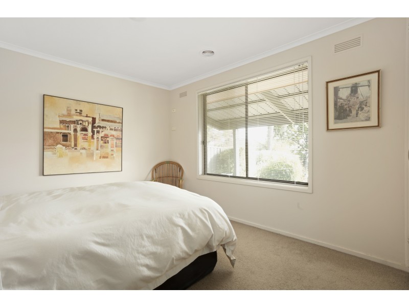 51 Harley Street, Strathdale VIC 3550