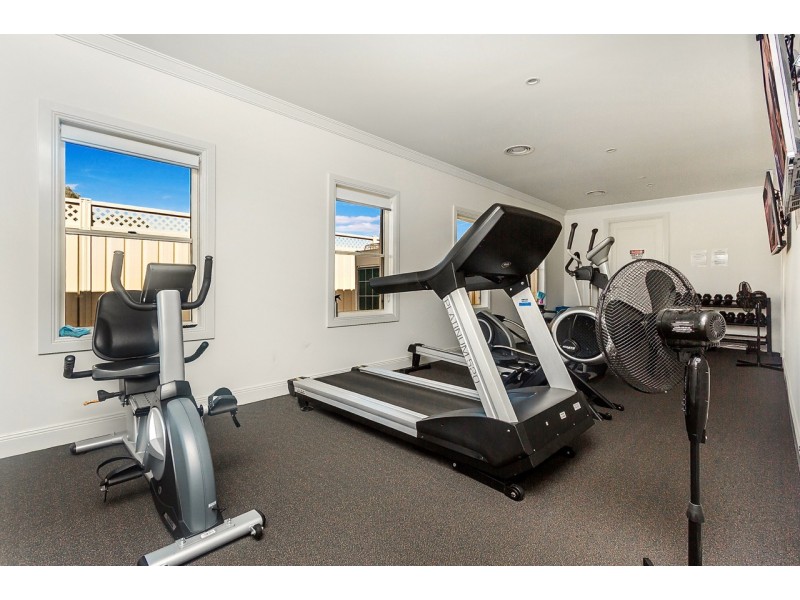 16/1-11 Furness Street, Kangaroo Flat VIC 3555