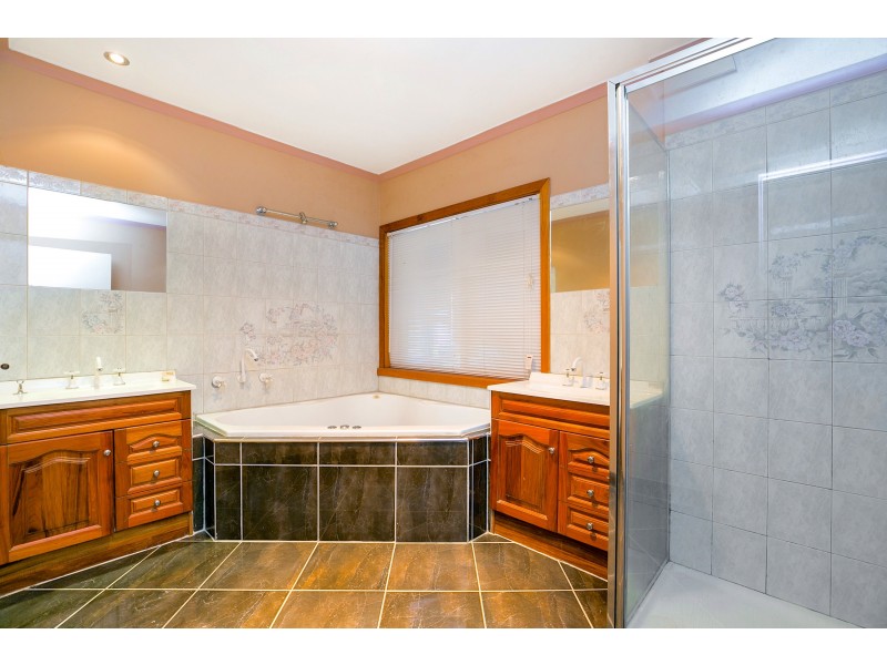 2 Greene Street, Huntly VIC 3551