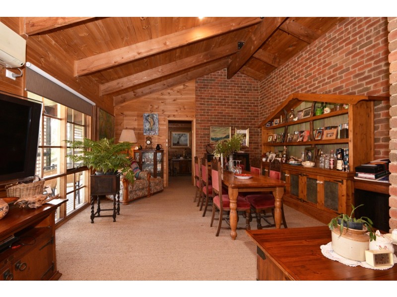 131 Rocky Ridge Road, St Arnaud VIC 3478