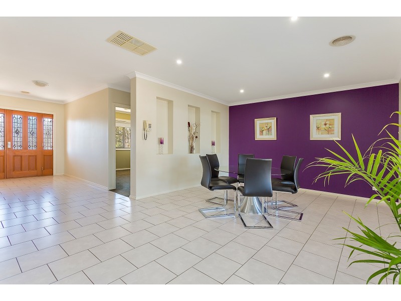 92 Pioneer Drive, Maiden Gully VIC 3551