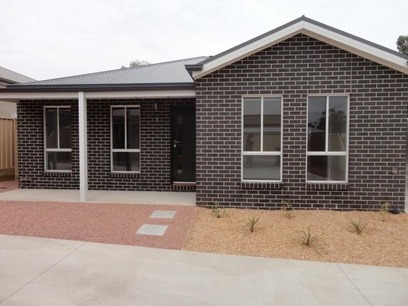 8/18A Emmett Street, Golden Square VIC 3555