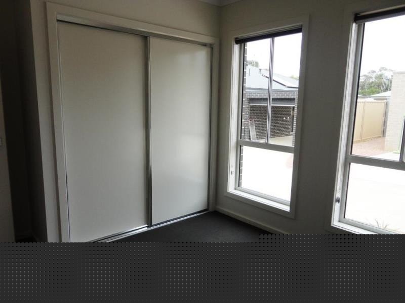 8/18A Emmett Street, Golden Square VIC 3555