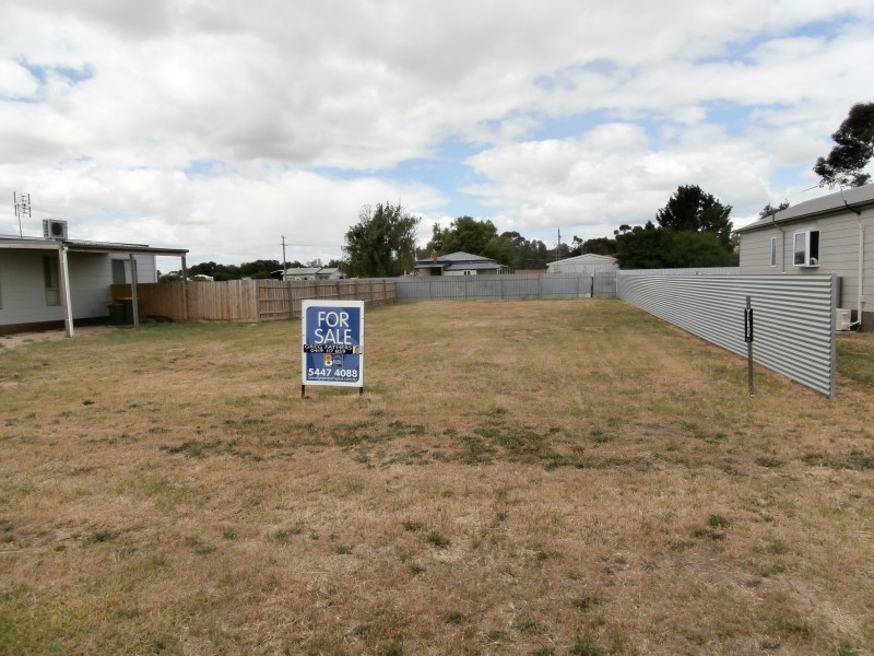 10 Powlett Street, Carisbrook VIC 3464