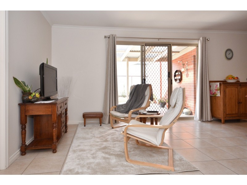 1A Shepperbottom Street, California Gully VIC 3556