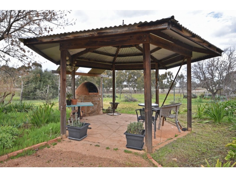 448 Boort-Wedderburn Road, Wedderburn VIC 3518