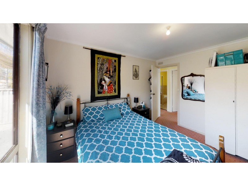 229 MacKenzie Street West, Kangaroo Flat VIC 3555