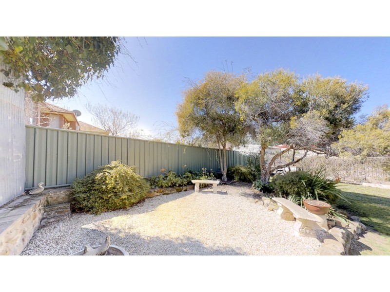 229 MacKenzie Street West, Kangaroo Flat VIC 3555