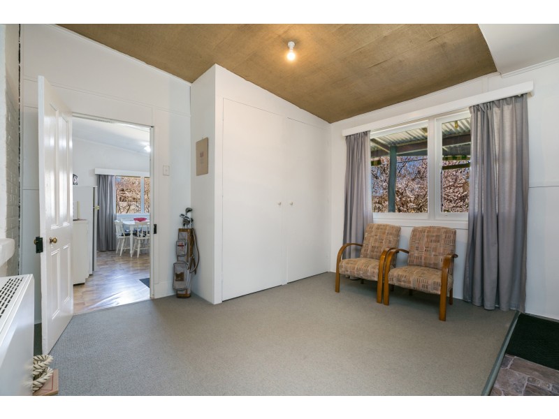 12 Campbell Street, Newstead VIC 3462