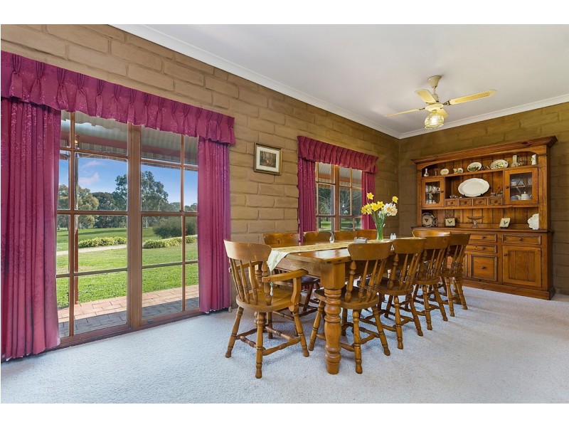 267 Soldier Road, Ravenswood VIC 3453