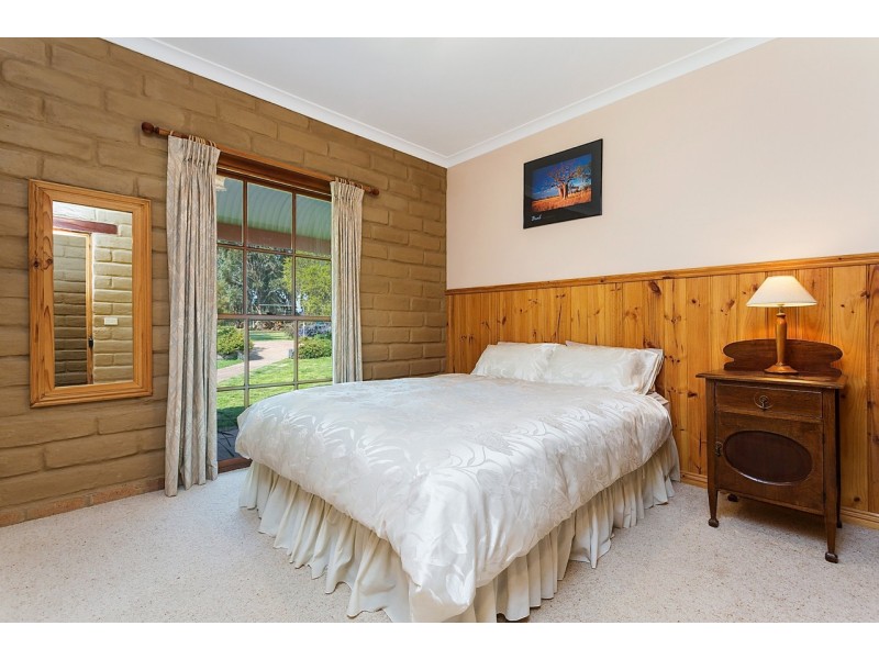 267 Soldier Road, Ravenswood VIC 3453