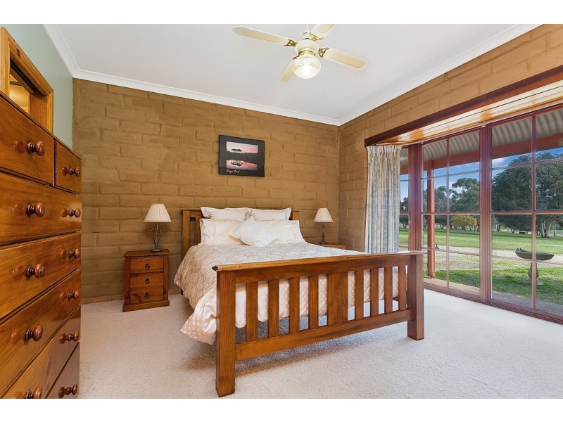 267 Soldier Road, Ravenswood VIC 3453