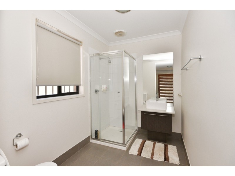 14 Creekside Close, Jackass Flat VIC 3556