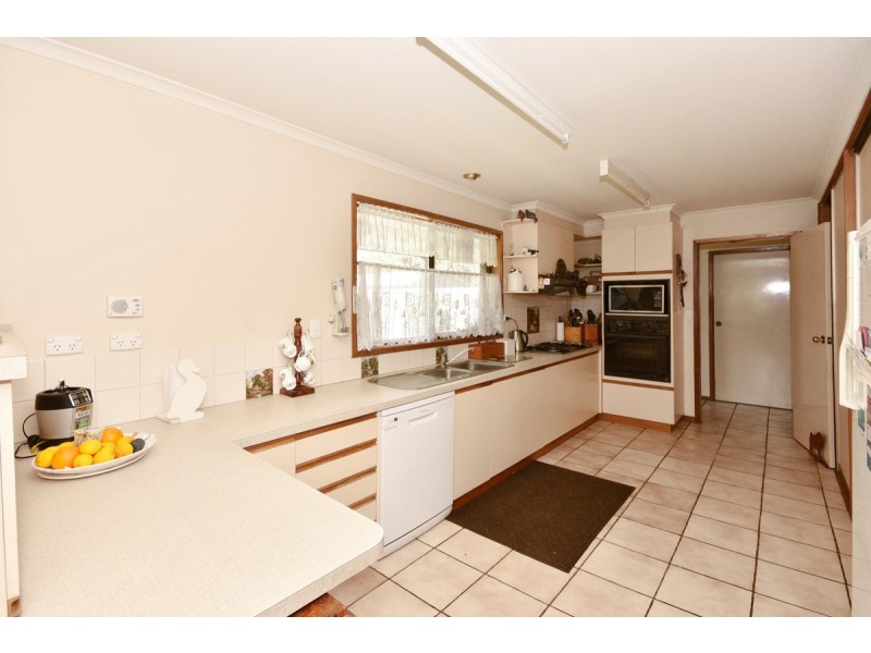 174 Loddon Valley Highway, Eaglehawk VIC 3556