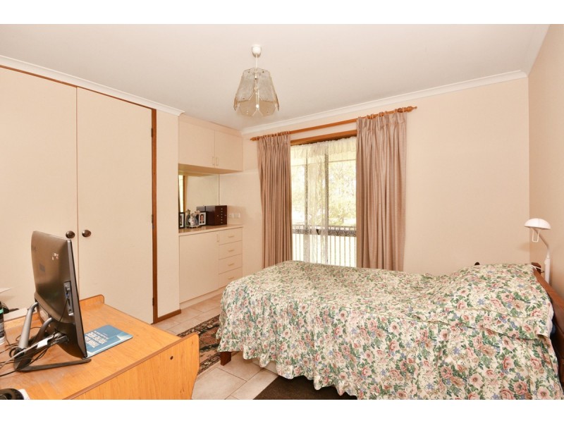 174 Loddon Valley Highway, Eaglehawk VIC 3556