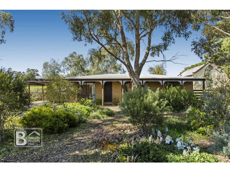 22 Templeton Street, Guildford VIC 3451