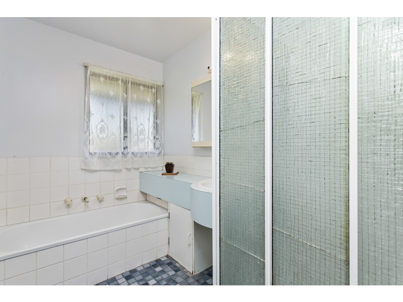 22 Templeton Street, Guildford VIC 3451