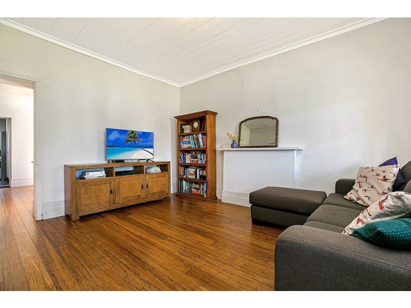 64 MacKenzie Street West, Golden Square VIC 3555