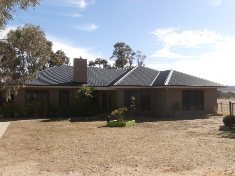 4924 Stawell-Avoca Road, Frenchmans VIC 3384