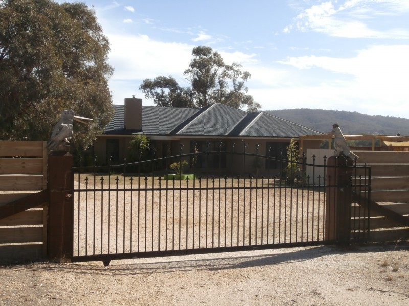 4924 Stawell-Avoca Road, Frenchmans VIC 3384