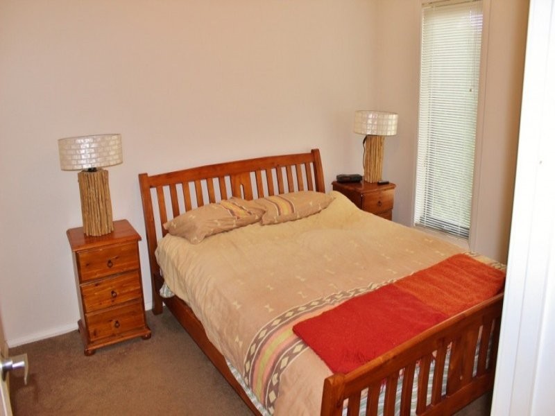 2/2 Hope Street, Kangaroo Flat VIC 3555