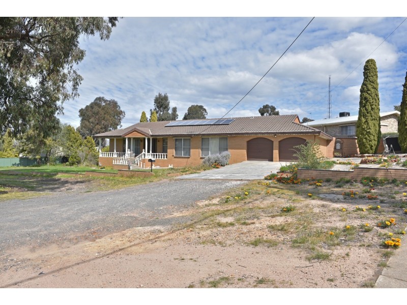 79 Specimen Hill Road, Golden Square VIC 3555