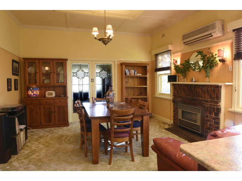 29 Waugh Street, Charlton VIC 3525