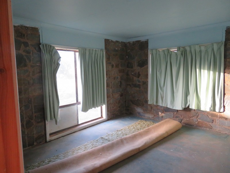 453 Nine Mile South Road, Wedderburn VIC 3518