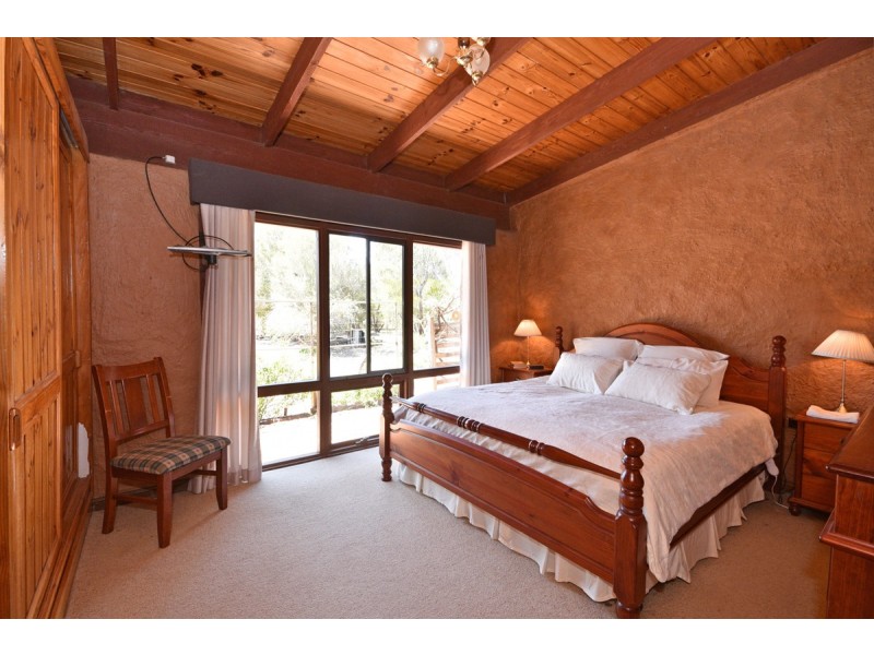 49 Lewis Road, Neilborough VIC 3570