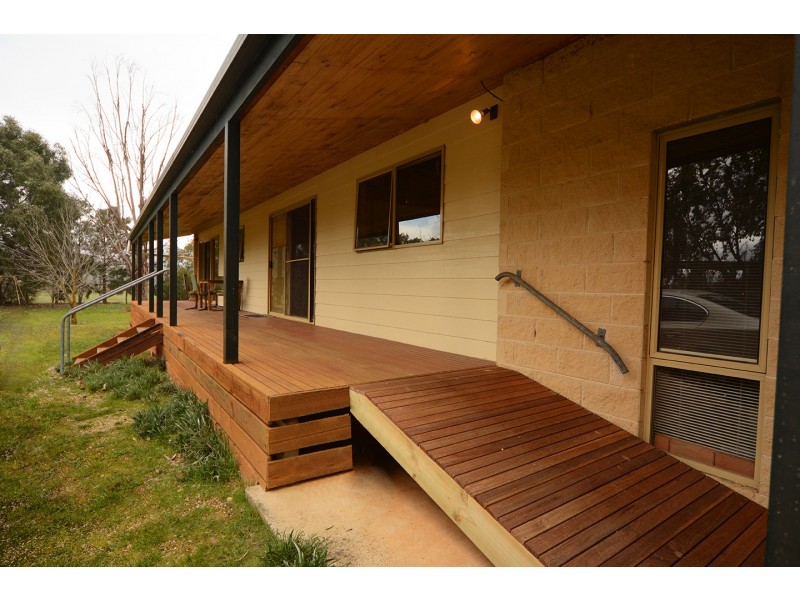 70 Clay Gully Lane, Mcintyre VIC 3472