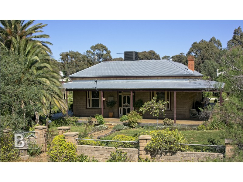 1 St Arnaud Road, Wedderburn VIC 3518
