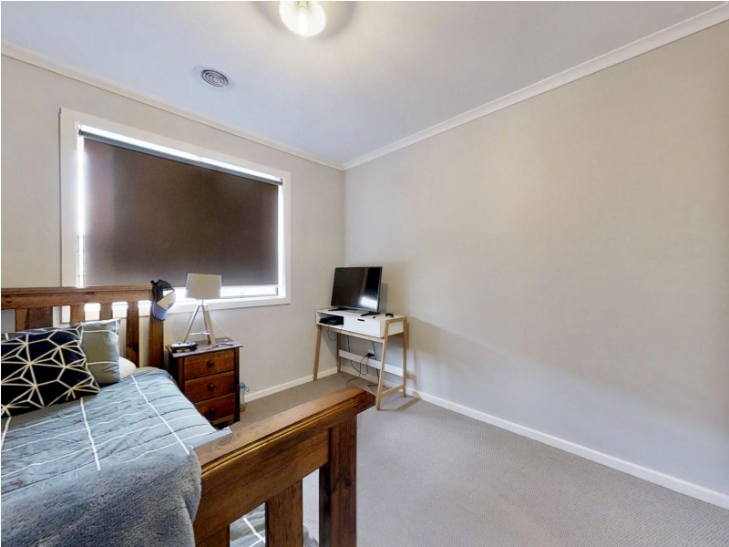 7 Aurora Place, Epsom VIC 3551