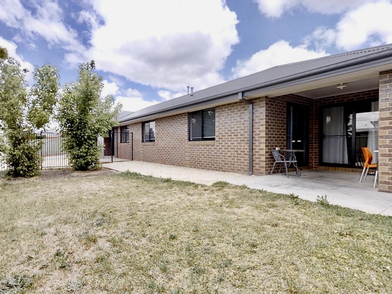 7 Aurora Place, Epsom VIC 3551