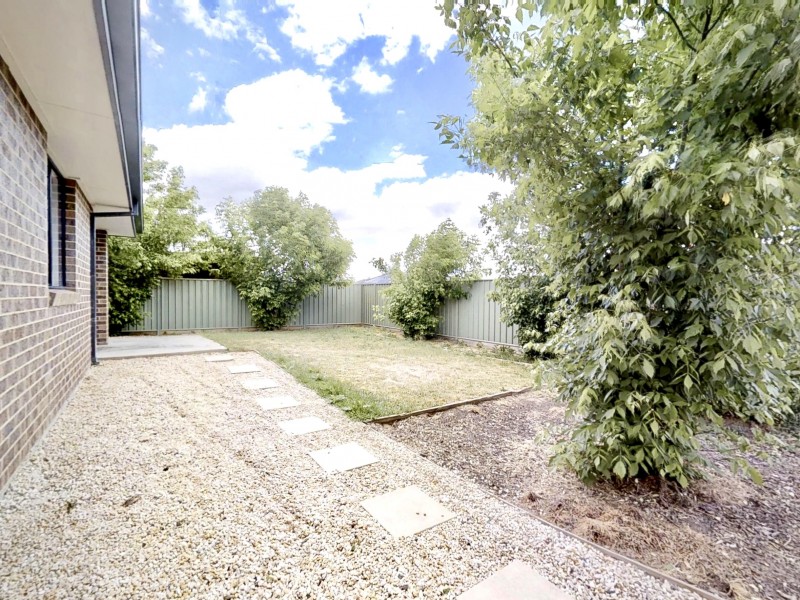 7 Aurora Place, Epsom VIC 3551