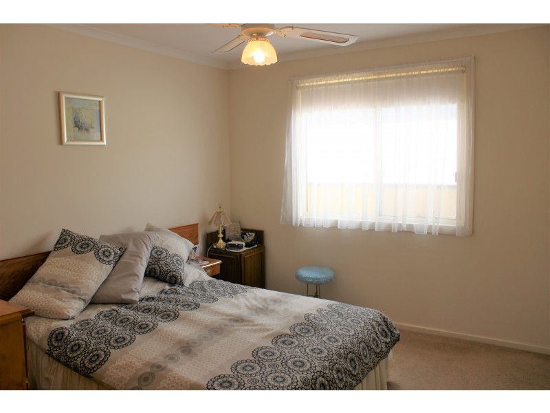 23/1-11 Furness Street, Kangaroo Flat VIC 3555