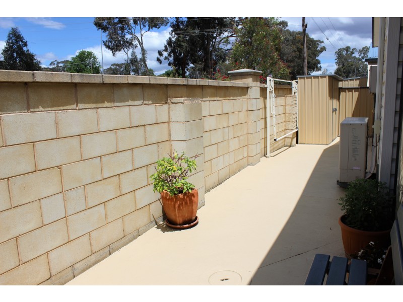 23/1-11 Furness Street, Kangaroo Flat VIC 3555