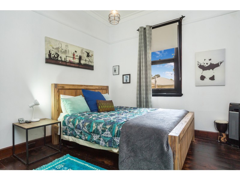 5 Station Street, Kangaroo Flat VIC 3555