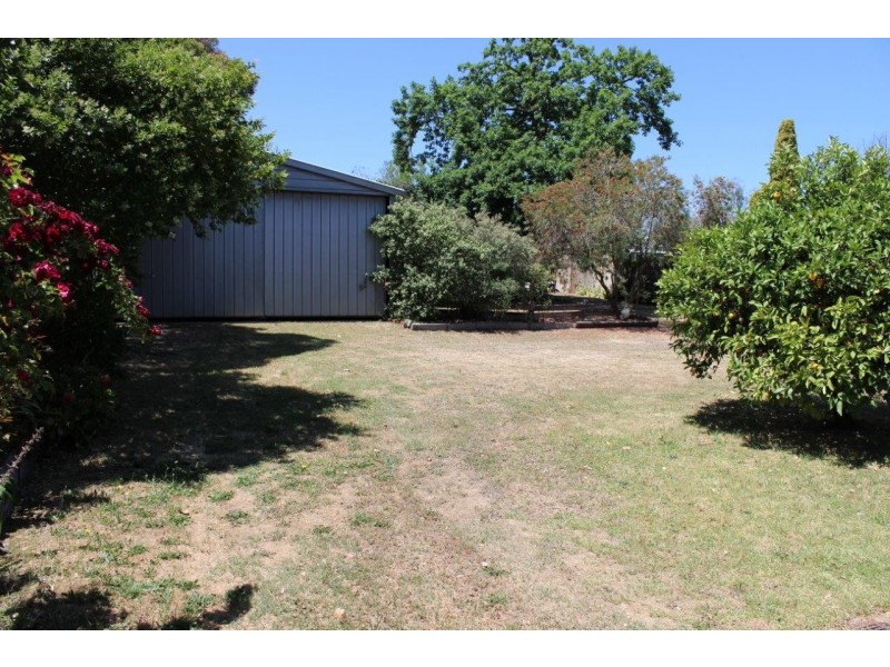 25 High Street, Kangaroo Flat VIC 3555