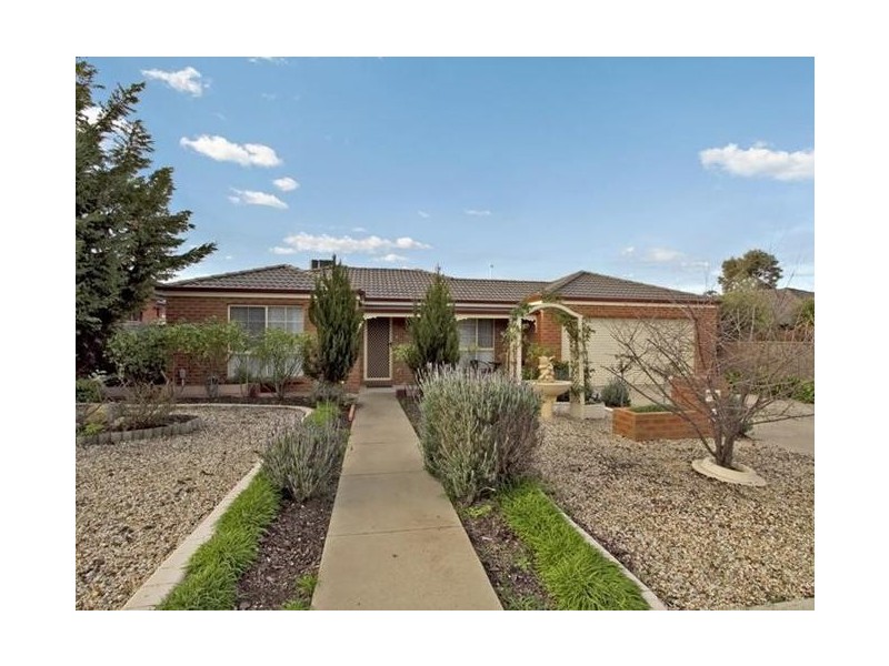 26 Soldatos Drive, Golden Square VIC 3555