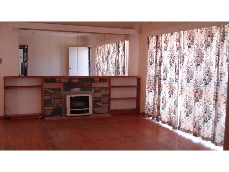 5 Smith Street, St Arnaud VIC 3478