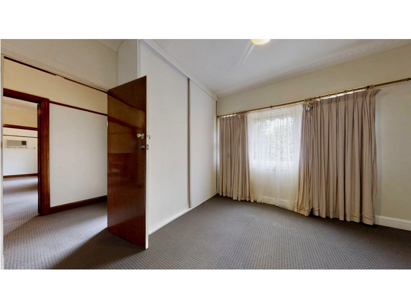 144 Panton Street, Kangaroo Flat VIC 3555