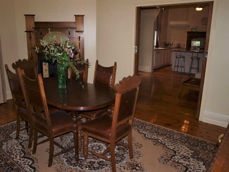 2 Burke Street, St Arnaud VIC 3478