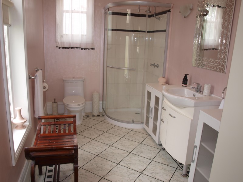 2 Burke Street, St Arnaud VIC 3478